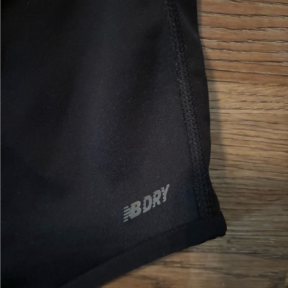 New Balance Hoodie - Size Medium - Picture 7 of 7